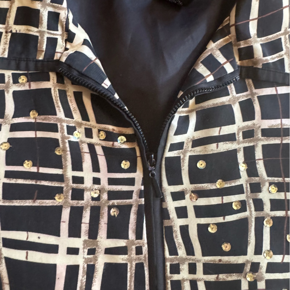 SilkLand Elegant Black‎ and Gold Jacket 3X - Picture 3 of 4